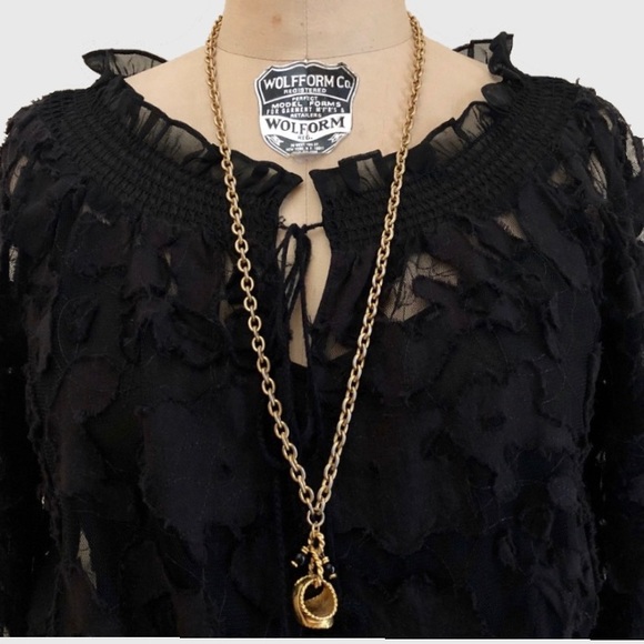 Vintage Boyfriend Ring Black and Gold Chain - Picture 3 of 13